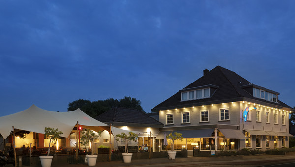 Aanzicht avond